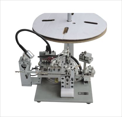 China IPEX Connector Wire Crimping Machine PLC Control Mode No Noise 1000-1300 Pcs/H supplier